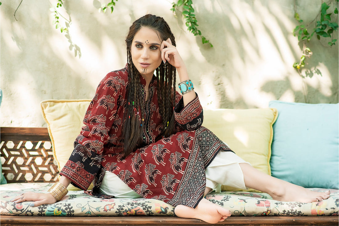 ESSENTIALS | AJRAK COLLECTION
