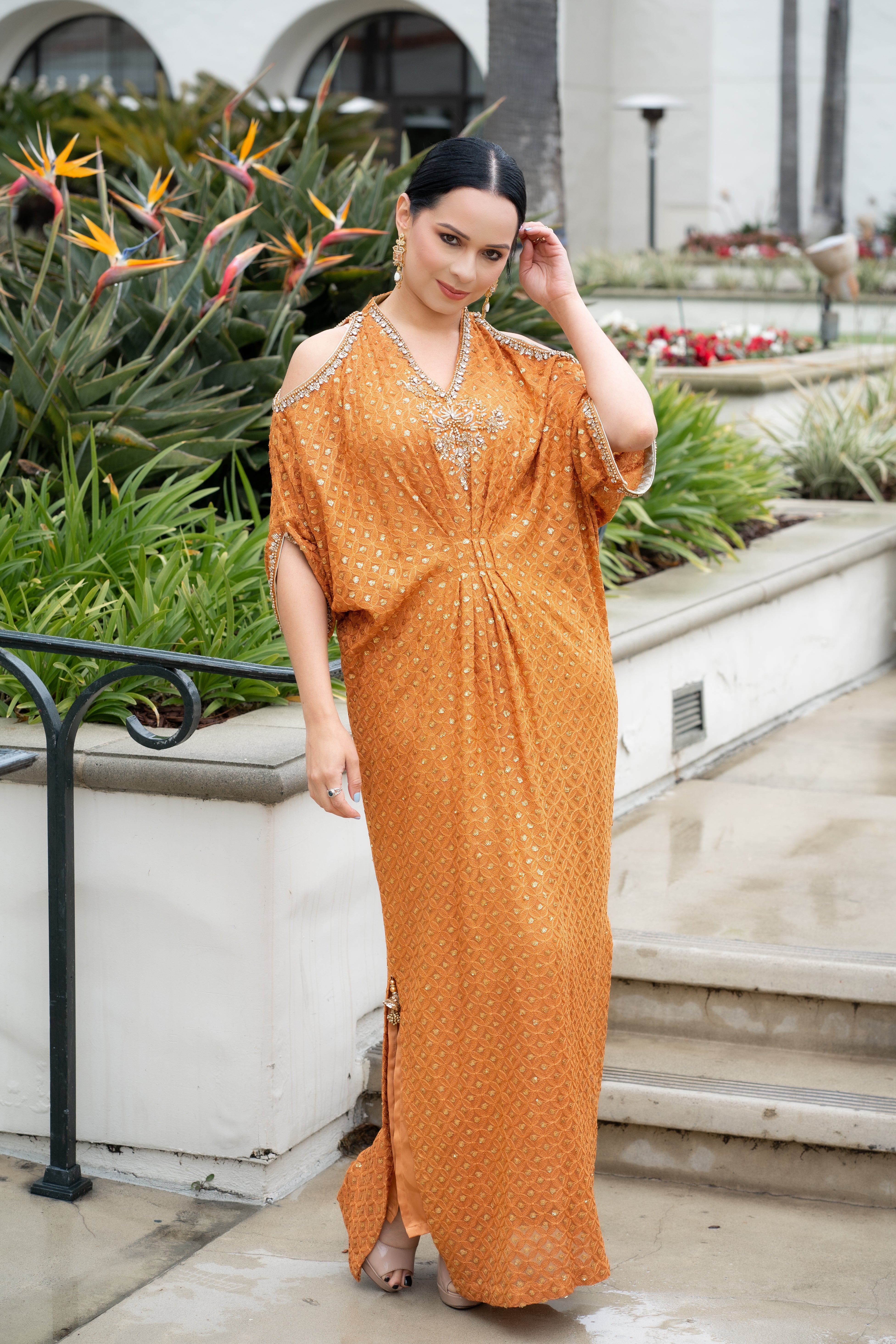 Cold Shoulder Chikankari Kaftan – Sophia Pakistan